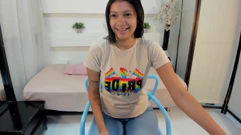 selenafox66   online show from November 1, 2025, 1:02 pm