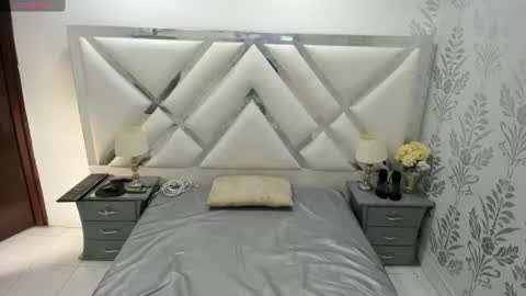 Selena reyess online show from January 7, 2026, 12:29 pm