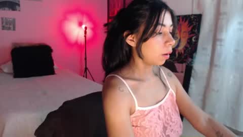 Snapshot of selene_gils chatting on December 10, 2024, 1:11 pm nathy online show from December 10, 2024, 1:11 pm