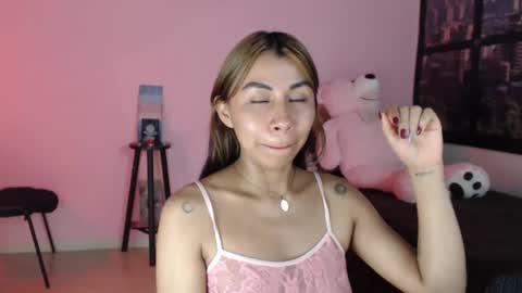 Snapshot of selene_gils chatting on February 20, 2025, 5:23 am nathy online show from February 20, 2025, 5:23 am