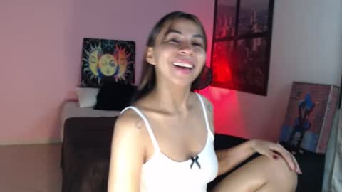 Snapshot of selene_gils chatting on February 23, 2025, 3:24 am nathy online show from February 23, 2025, 3:24 am