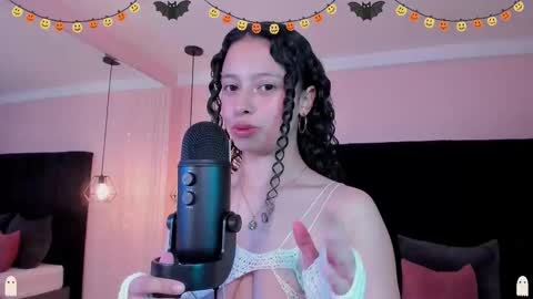 Selene Rousse  online show from October 31, 2025, 3:18 am