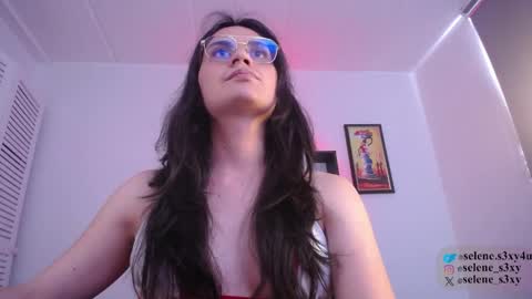 selene_s3xy online show from April 4, 2026, 4:59 pm