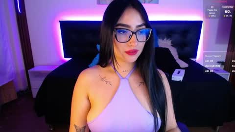 Snapshot of selenemore chatting on May 12, 2026, 9:56 pm Selene online show from May 12, 2026, 9:56 pm