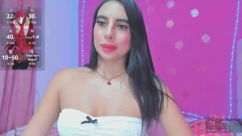 Snapshot of selenevosse_ chatting on June 6, 2026, 4:17 am Selenevosse online show from June 6, 2026, 4:17 am