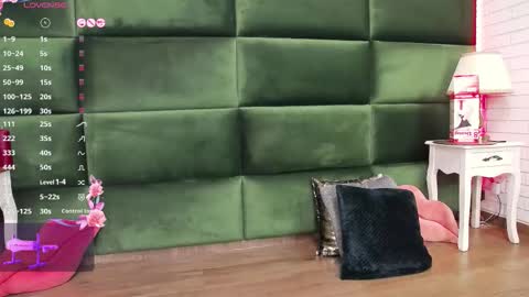 Snapshot of selensummer chatting on September 26, 2025, 4:05 am Selen online show from September 26, 2025, 4:05 am