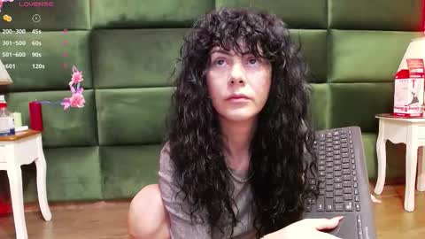 Snapshot of selensummer chatting on September 29, 2025, 4:06 am Selen online show from September 29, 2025, 4:06 am