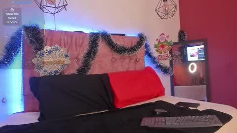 Snapshot of seleny_fitness1 chatting on January 6, 2026, 11:25 am seleny_fitness1 online show from January 6, 2026, 11:25 am