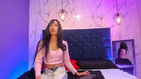 Snapshot of seleny_fitness1 chatting on January 9, 2026, 11:24 am seleny_fitness1 online show from January 9, 2026, 11:24 am