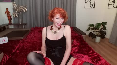 Snapshot of selestamagic chatting on February 3, 2025, 8:35 pm Selesta online show from February 3, 2025, 8:35 pm