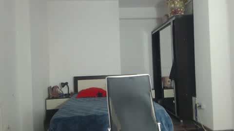 sellena_angels online show from February 15, 2025, 10:22 am