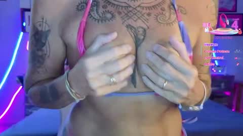 Selvaggia Del Caribe online show from October 28, 2025, 4:53 pm