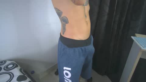 sem_alas online show from February 16, 2025, 5:48 am