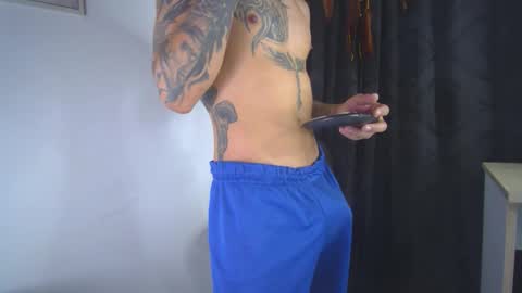 sem_alas online show from January 6, 2026, 11:18 pm