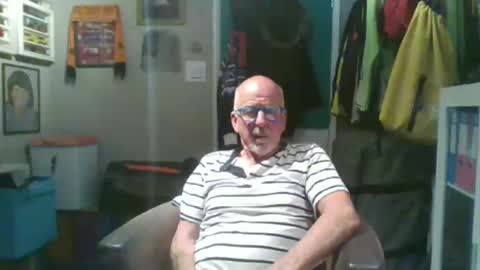 Snapshot of semajstretsa chatting on May 14, 2026, 10:05 pm frederick online show from May 14, 2026, 10:05 pm