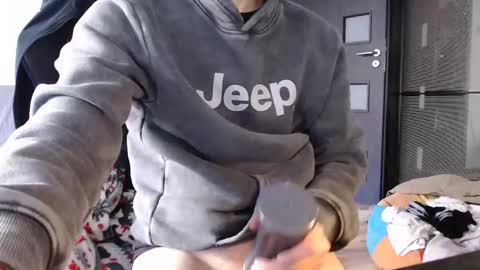 senorneby online show from October 29, 2025, 11:56 am