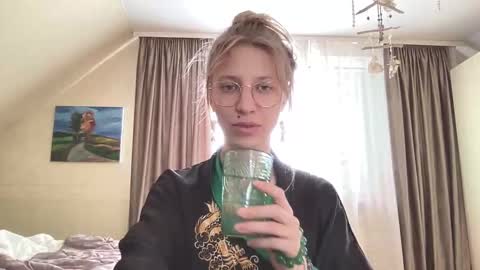 senseinner online show from September 27, 2025, 12:32 pm