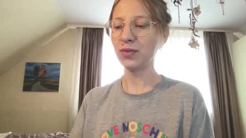 senseinner online show from November 4, 2025, 8:57 am