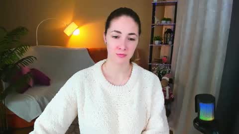 sensitiveheartt online show from November 20, 2025, 7:24 pm