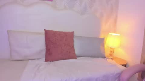 sensual_aura online show from February 13, 2025, 6:30 am