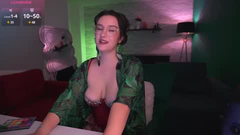 Jasmine online show from March 3, 2025, 6:44 pm