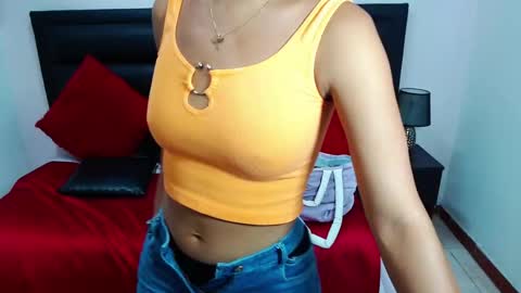 sensual_natalie online show from November 5, 2025, 5:35 pm