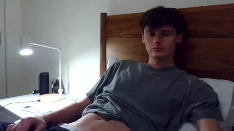 Cam online show from November 3, 2025, 11:59 pm