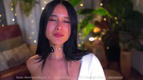 Maria- OF sensual bee online show from February 28, 2026, 2:01 am