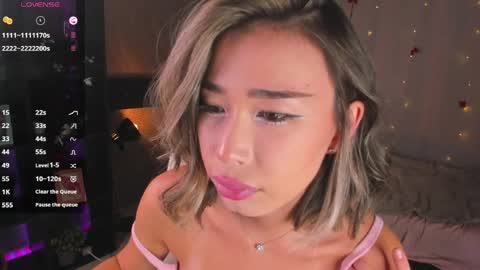 Snapshot of sensualily chatting on May 6, 2026, 4:12 pm Kiki online show from May 6, 2026, 4:12 pm