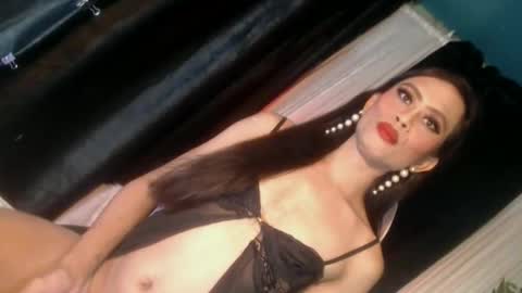 senyora_evangelista online show from February 24, 2026, 9:57 pm