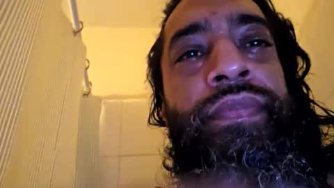 Snapshot of serani02 chatting on January 9, 2026, 10:33 pm Serani online show from January 9, 2026, 10:33 pm