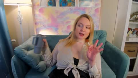 Serena online show from April 9, 2026, 11:48 am