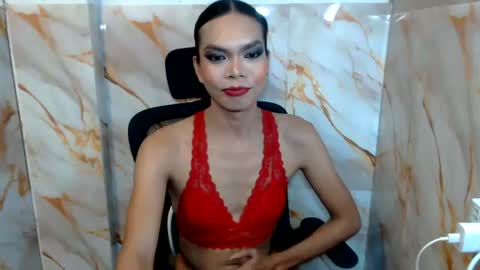 Snapshot of serenamarqueza chatting on June 17, 2026, 6:20 pm Sam online show from June 17, 2026, 6:20 pm