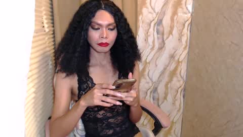 Snapshot of serenamarqueza chatting on July 10, 2026, 8:11 pm Sam online show from July 10, 2026, 8:11 pm