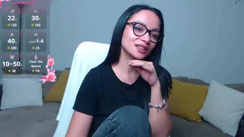 SereneSophi online show from December 20, 2024, 3:58 am