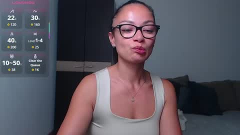 Snapshot of serenesophi chatting on July 19, 2026, 4:16 am SereneSophi online show from July 19, 2026, 4:16 am