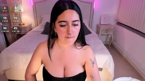 Serenna Cruz online show from December 10, 2024, 11:08 pm