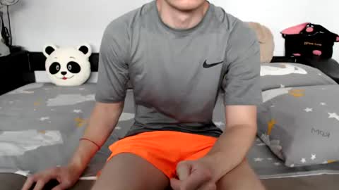 Snapshot of sergeysexboy chatting on July 7, 2026, 6:58 am Sirgey online show from July 7, 2026, 6:58 am