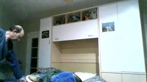 serrano49 online show from March 3, 2025, 6:33 pm