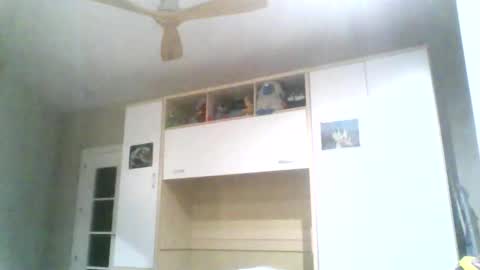 serrano49 online show from December 16, 2025, 4:06 am