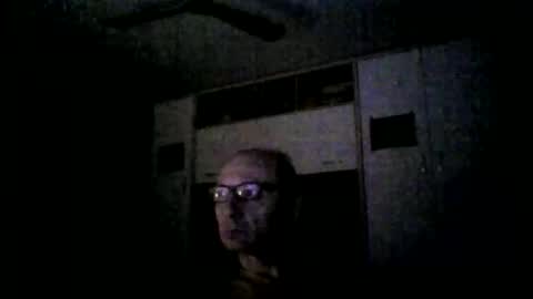 Snapshot of serrano49 chatting on May 5, 2026, 1:35 am serrano49 online show from May 5, 2026, 1:35 am
