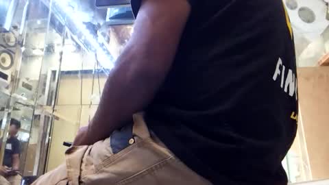 servingfems online show from October 12, 2025, 2:27 pm