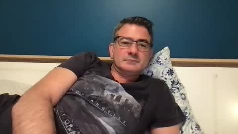 sesamechris92 online show from December 9, 2024, 11:58 am