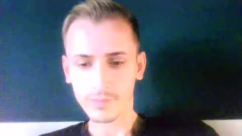 Snapshot of sesinha69 chatting on November 2, 2025, 1:13 pm Sesinha online show from November 2, 2025, 1:13 pm