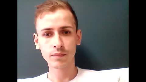 Snapshot of sesinha69 chatting on May 11, 2026, 6:30 am Sesinha online show from May 11, 2026, 6:30 am