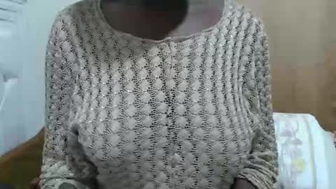 Sessy online show from September 16, 2025, 4:30 pm