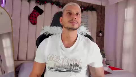 HEY IM SETH online show from December 20, 2024, 6:56 pm