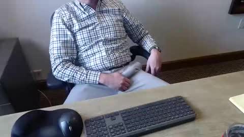 Snapshot of sethdoza chatting on March 16, 2026, 6:23 pm sethdoza online show from March 16, 2026, 6:23 pm