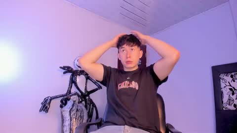 david  online show from November 8, 2025, 12:33 am