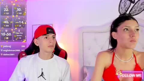 sett_and_gwen online show from December 28, 2024, 6:17 am